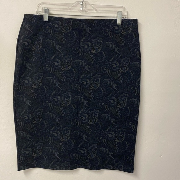 Jules & Leopold Dresses & Skirts - Jules & Leopold Black Gray Blue Floral Paisley Skirt Size Large‎